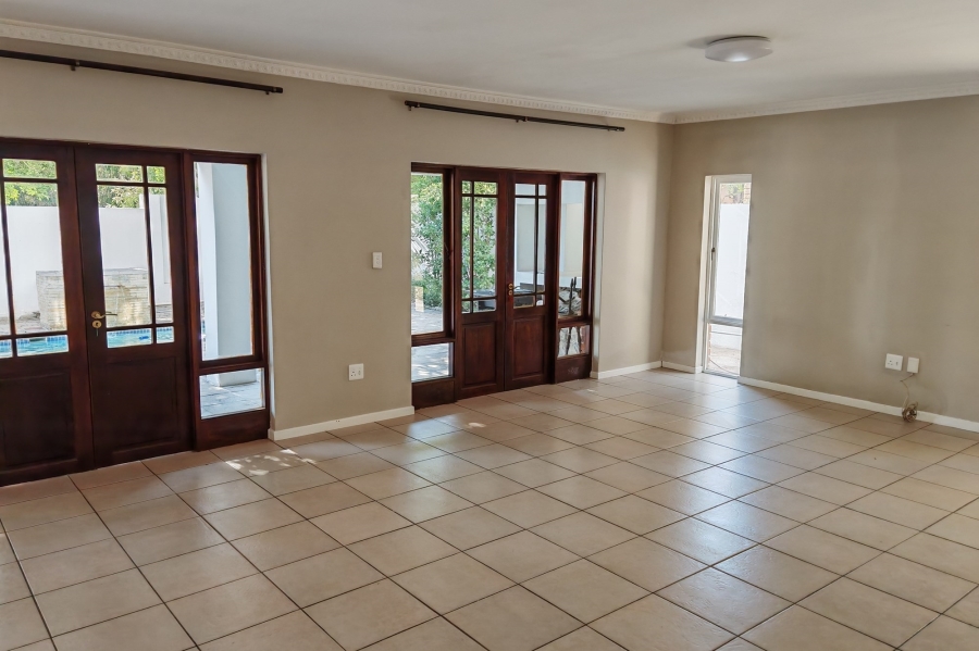 To Let 3 Bedroom Property for Rent in North Riding Gauteng