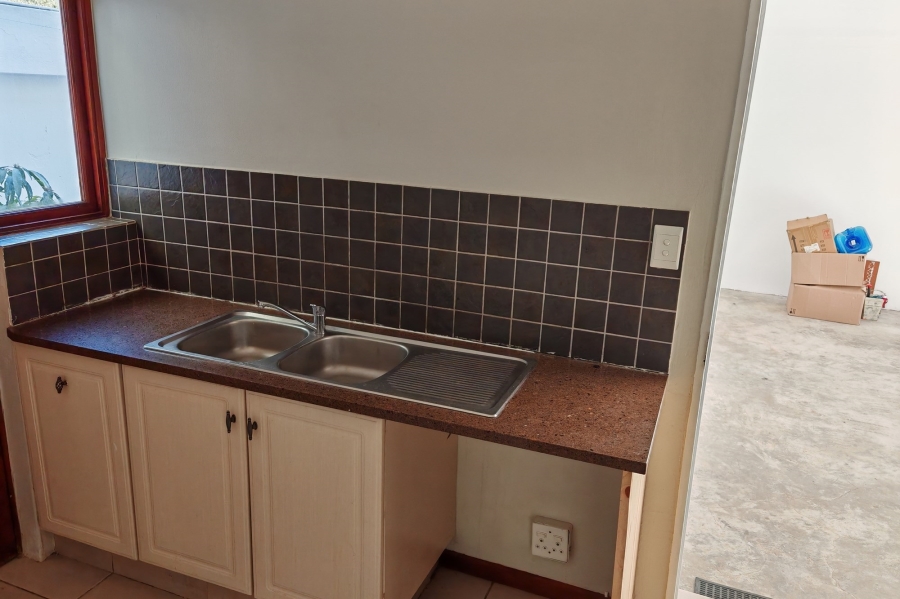 To Let 3 Bedroom Property for Rent in North Riding Gauteng