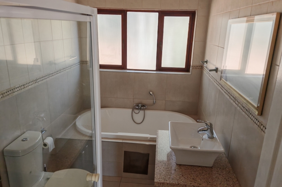 To Let 3 Bedroom Property for Rent in North Riding Gauteng