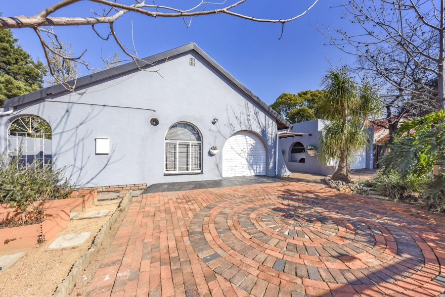 3 Bedroom Property for Sale in Brackendowns Gauteng