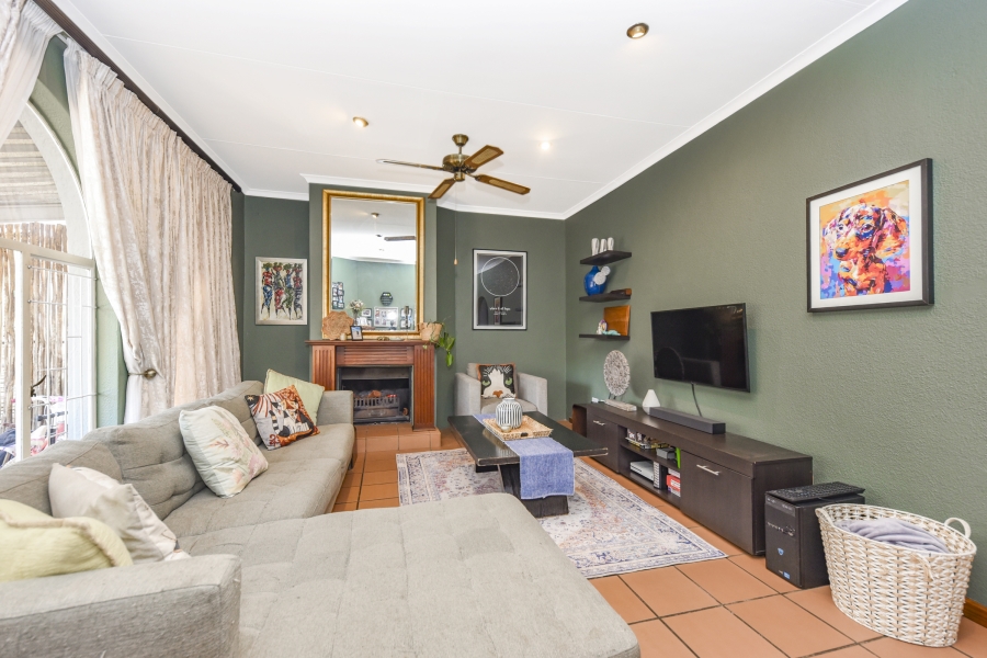 3 Bedroom Property for Sale in Brackendowns Gauteng