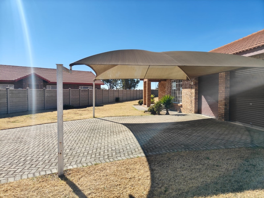 To Let 3 Bedroom Property for Rent in Riversdale Gauteng
