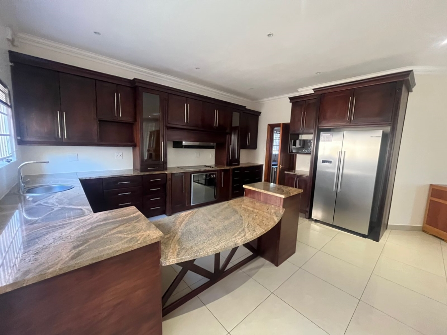 4 Bedroom Property for Sale in Waterkloof Ridge Gauteng