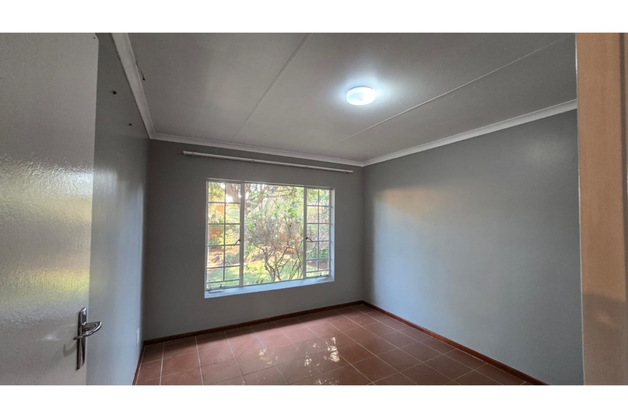 To Let 2 Bedroom Property for Rent in Annlin Gauteng