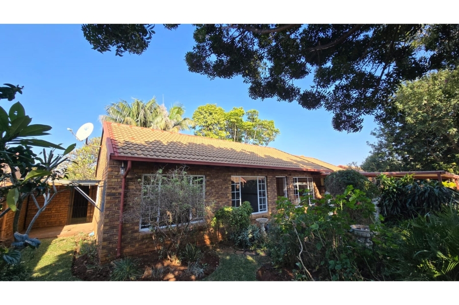 To Let 2 Bedroom Property for Rent in Annlin Gauteng