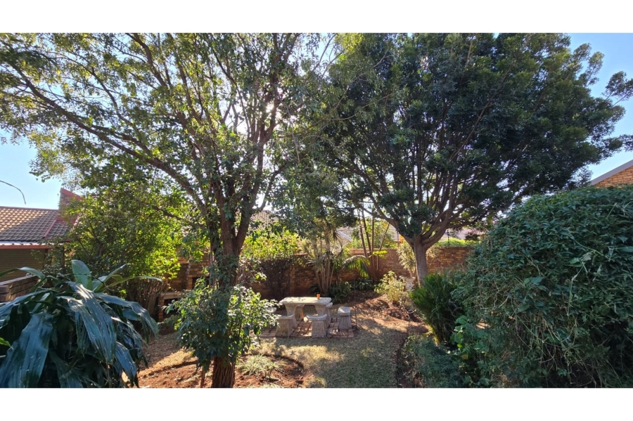 To Let 2 Bedroom Property for Rent in Annlin Gauteng