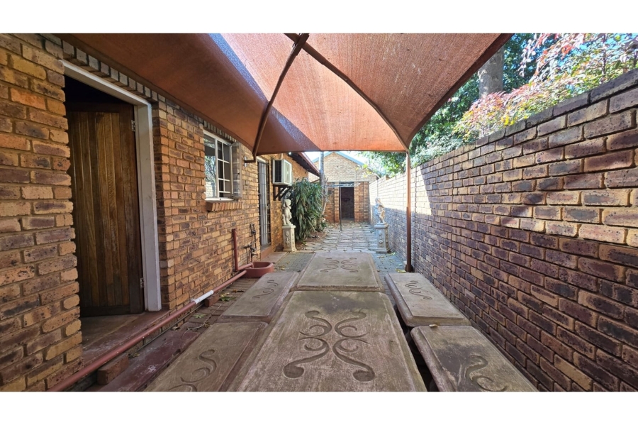 To Let 2 Bedroom Property for Rent in Annlin Gauteng
