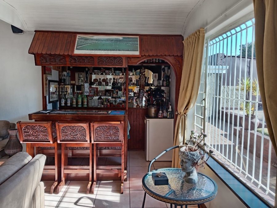 4 Bedroom Property for Sale in Witpoortjie Gauteng