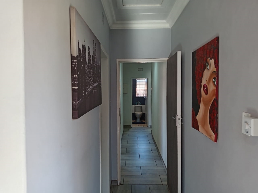 4 Bedroom Property for Sale in Witpoortjie Gauteng