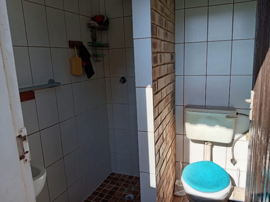 4 Bedroom Property for Sale in Witpoortjie Gauteng