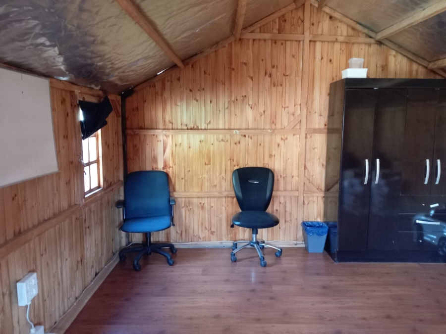 4 Bedroom Property for Sale in Witpoortjie Gauteng