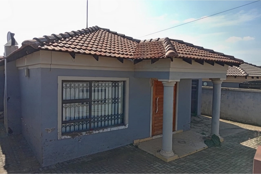 To Let 3 Bedroom Property for Rent in Protea Glen Gauteng