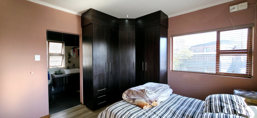 3 Bedroom Property for Sale in Olympus AH Gauteng