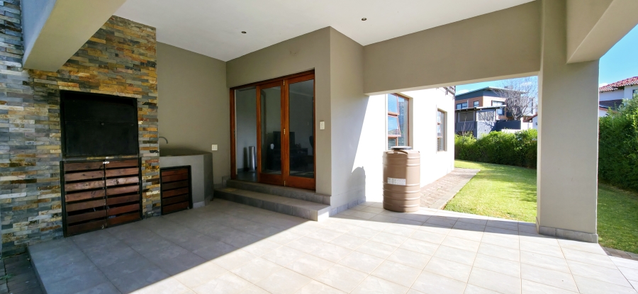 3 Bedroom Property for Sale in Olympus AH Gauteng