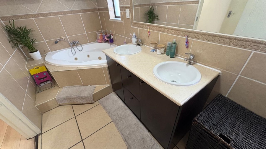 3 Bedroom Property for Sale in Westwood Gauteng