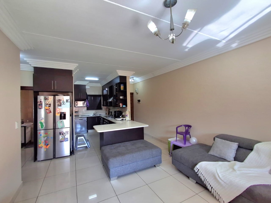 2 Bedroom Property for Sale in Ravenswood Gauteng