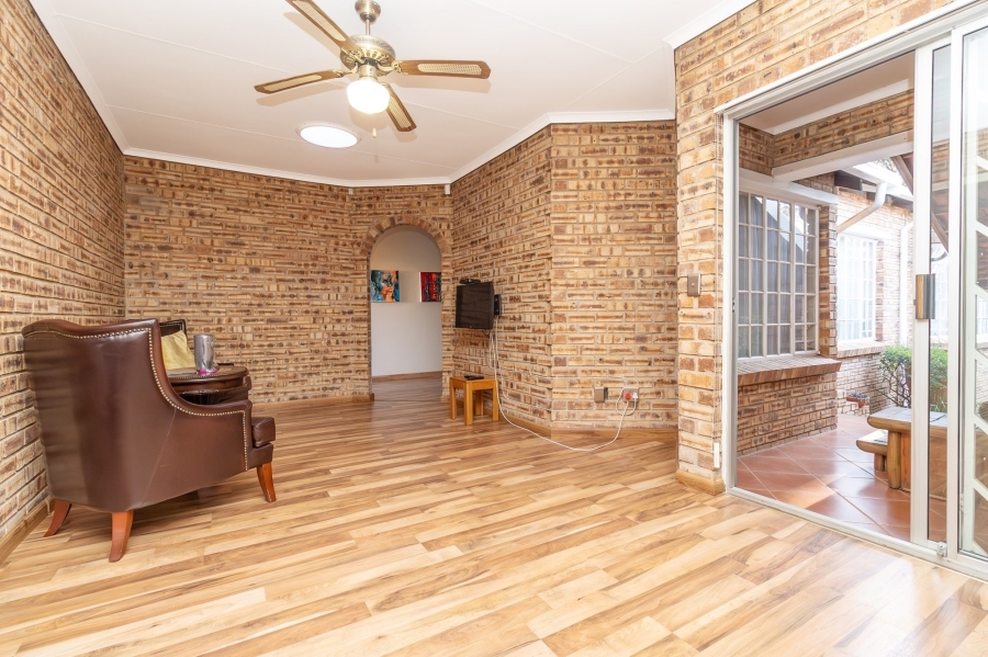 3 Bedroom Property for Sale in Chancliff A H Gauteng