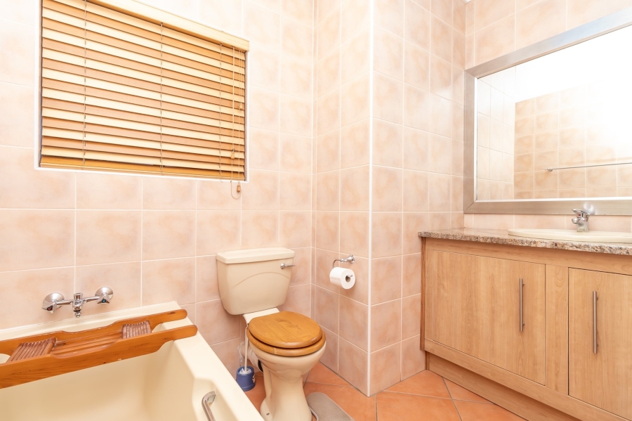 3 Bedroom Property for Sale in Chancliff A H Gauteng