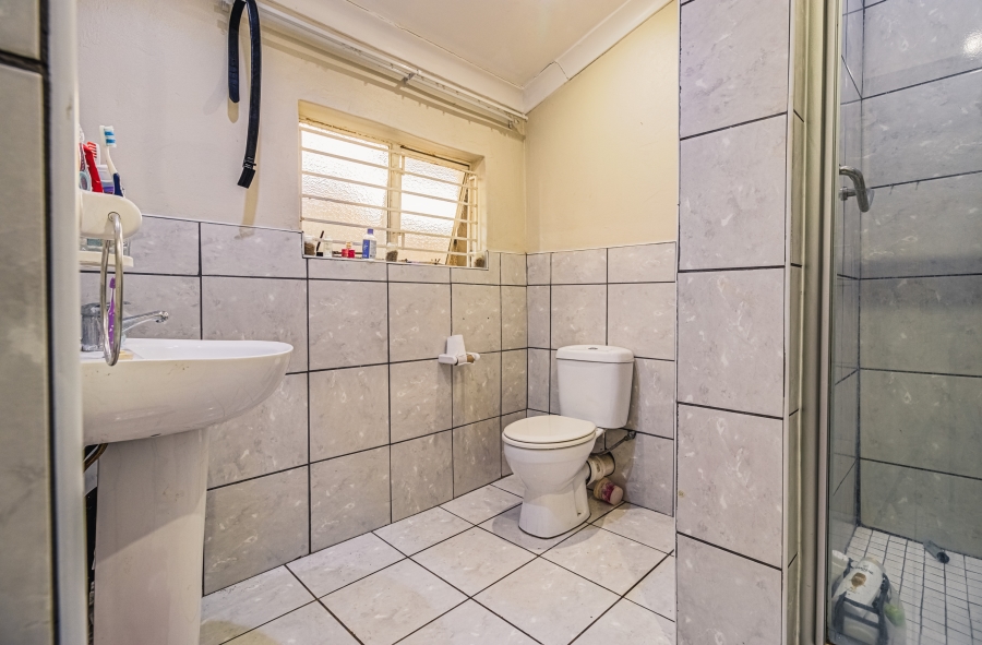 3 Bedroom Property for Sale in Buurendal Gauteng