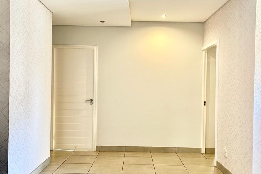 3 Bedroom Property for Sale in Broadacres Gauteng
