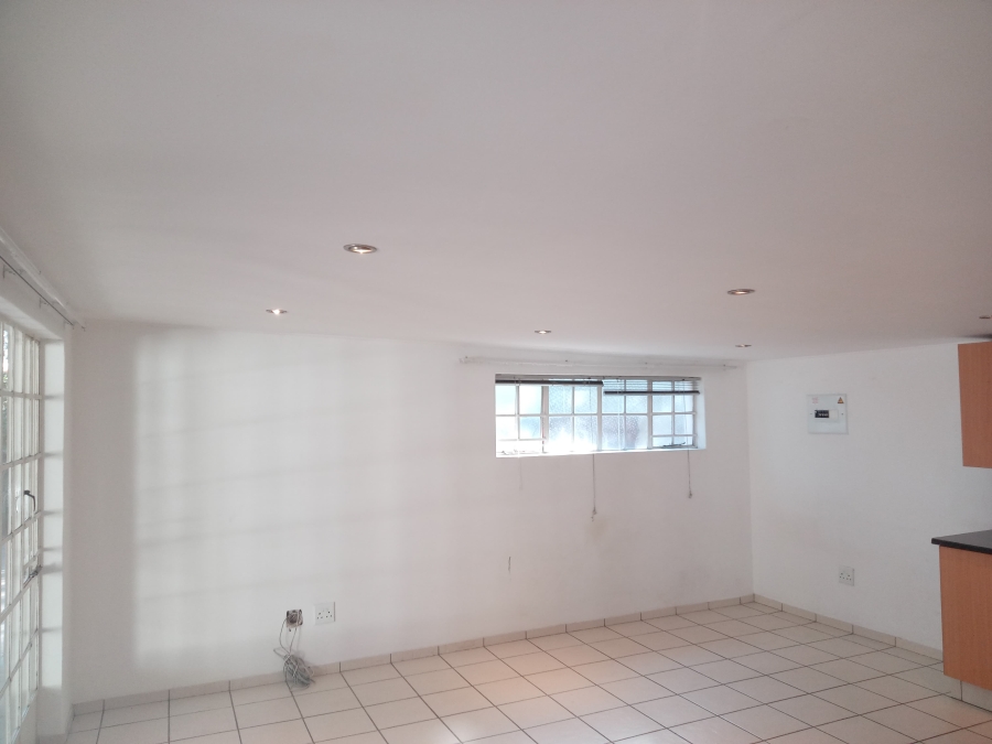 To Let 1 Bedroom Property for Rent in Ferndale Gauteng