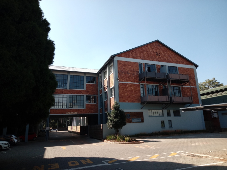 To Let 1 Bedroom Property for Rent in Braamfontein Gauteng
