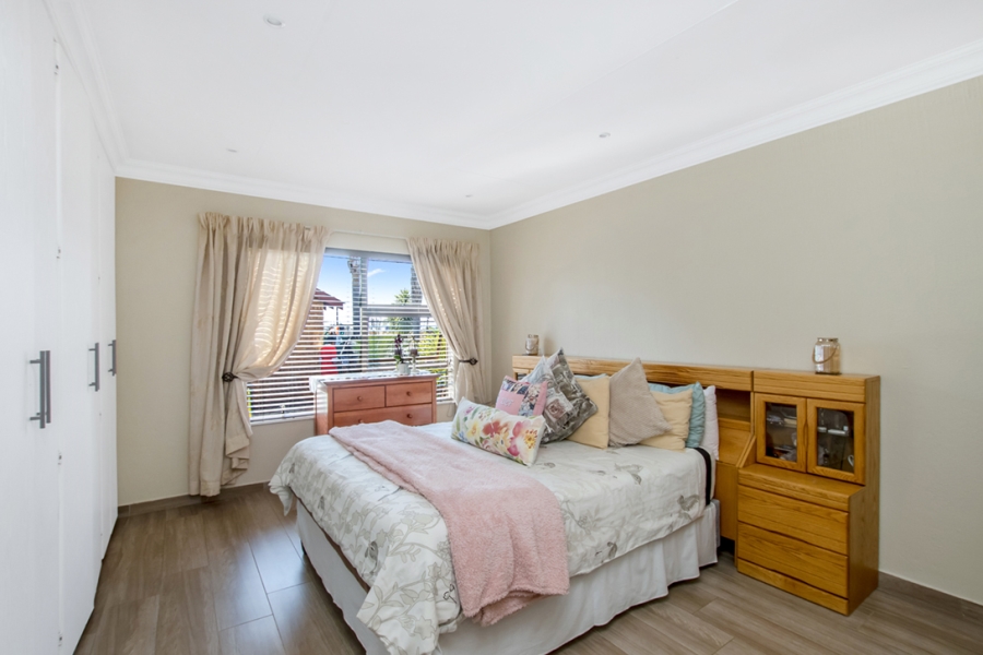 3 Bedroom Property for Sale in Honeydew Ridge Gauteng