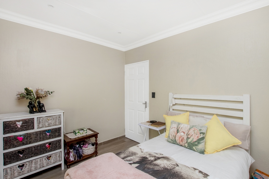 3 Bedroom Property for Sale in Honeydew Ridge Gauteng