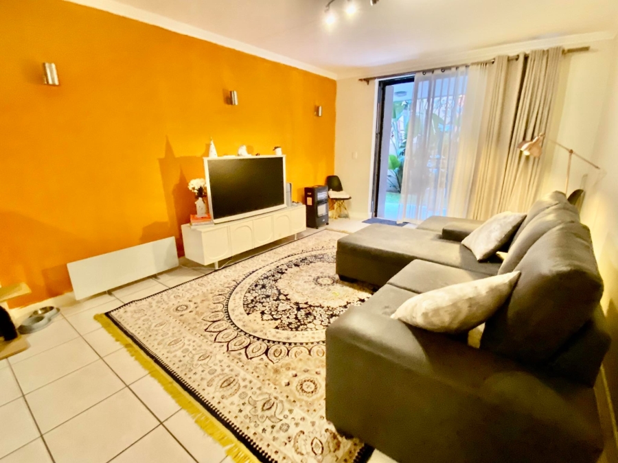 To Let 2 Bedroom Property for Rent in Morningside Gauteng