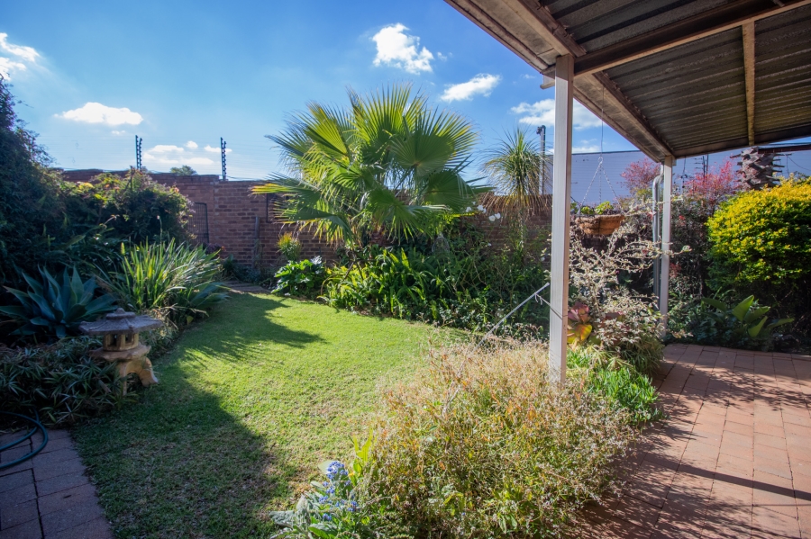 To Let 2 Bedroom Property for Rent in Moreleta Park Gauteng