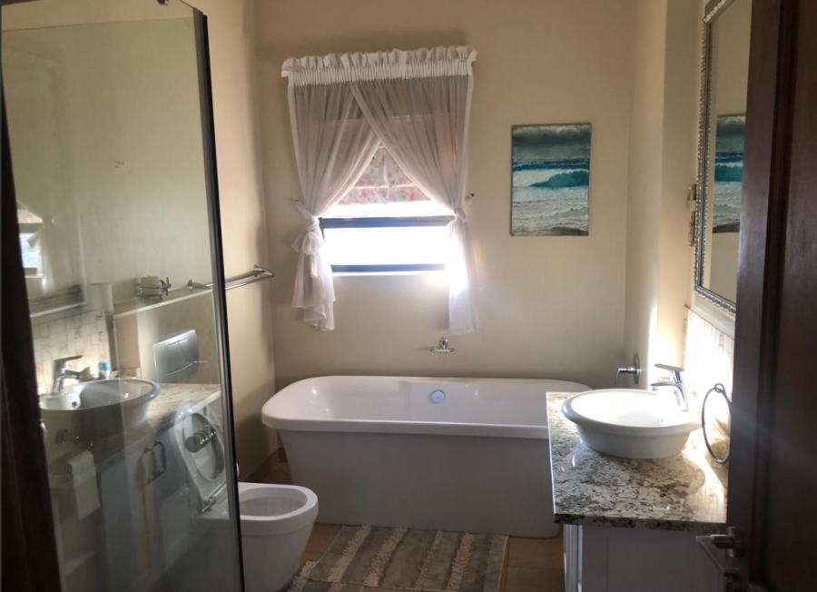 To Let 1 Bedroom Property for Rent in Silver Lakes Golf Estate Gauteng
