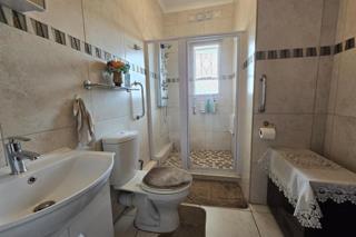2 Bedroom Property for Sale in Albemarle Gauteng