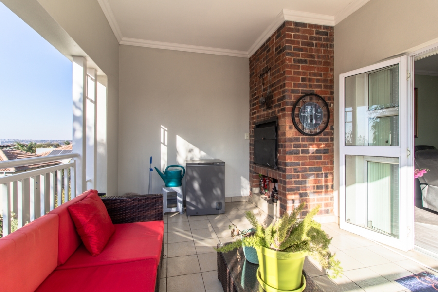 2 Bedroom Property for Sale in Greenstone Hill Gauteng