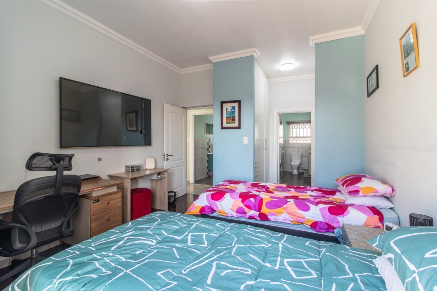 2 Bedroom Property for Sale in Greenstone Hill Gauteng