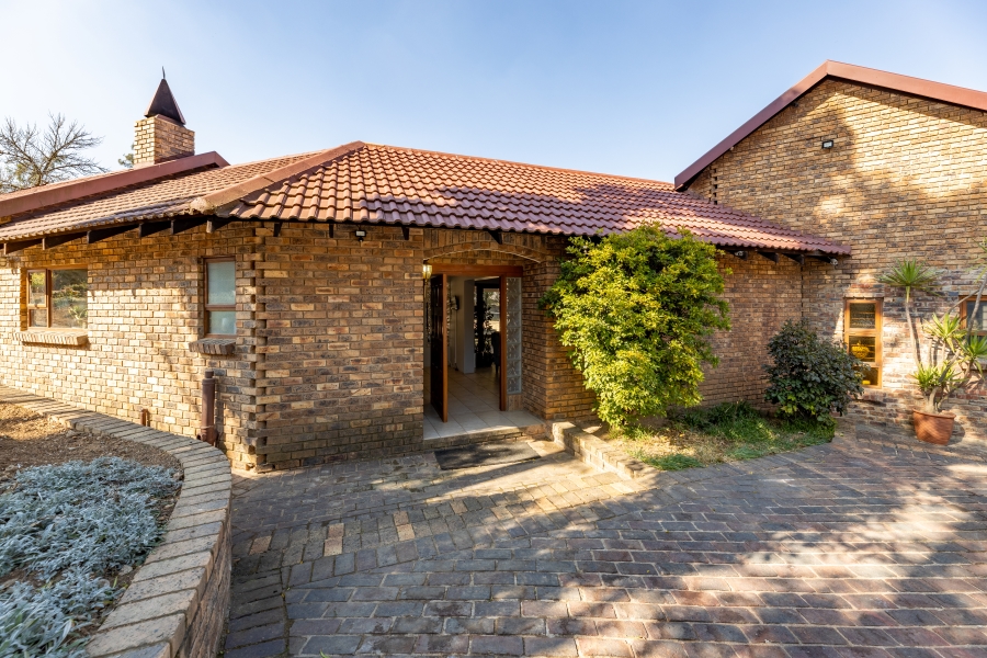 4 Bedroom Property for Sale in Bryanston Gauteng