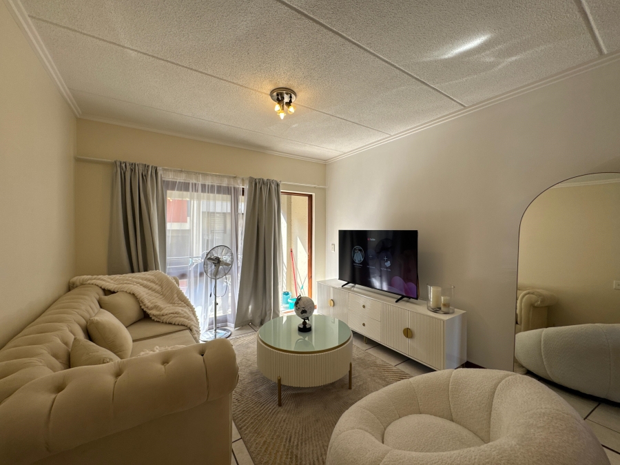 To Let 1 Bedroom Property for Rent in Beverley Gauteng