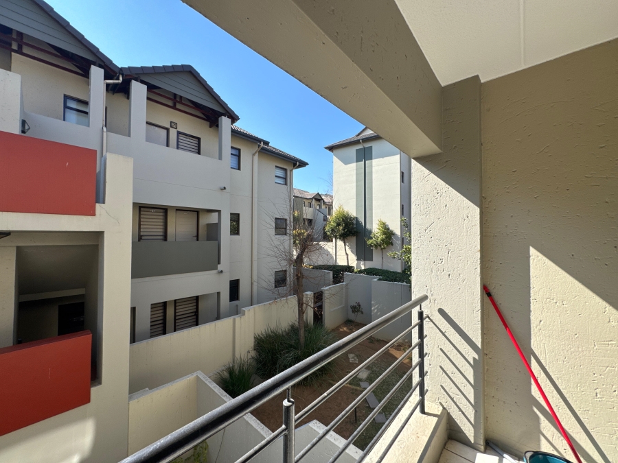 To Let 1 Bedroom Property for Rent in Beverley Gauteng