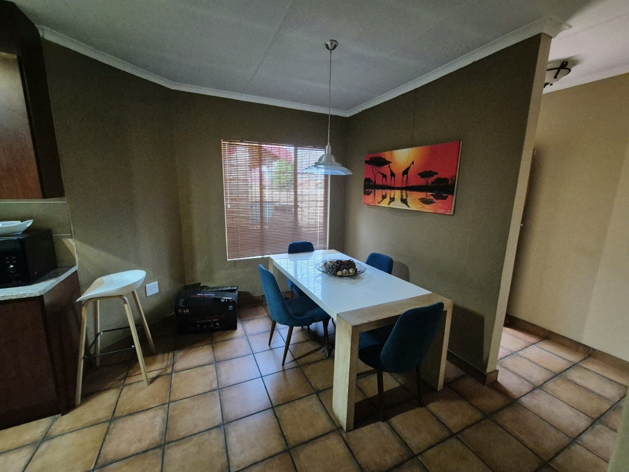 3 Bedroom Property for Sale in Eldoraigne Gauteng