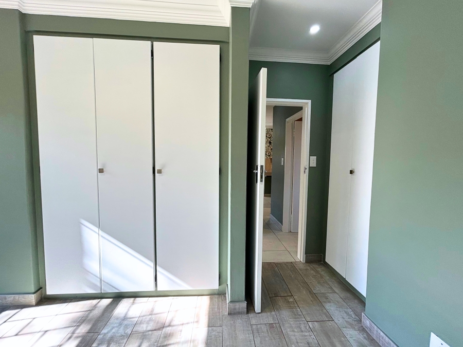 2 Bedroom Property for Sale in Amberfield Gauteng