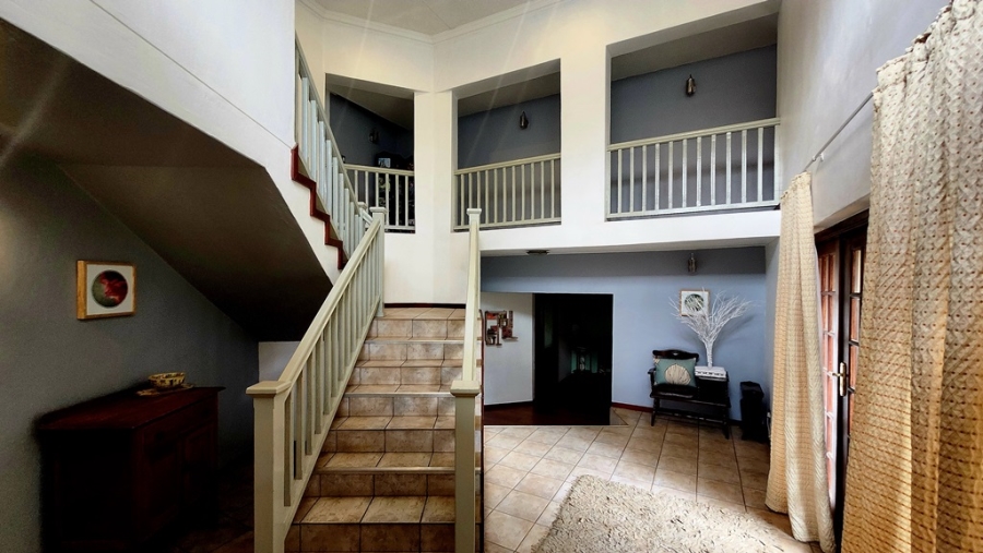 4 Bedroom Property for Sale in Eldoraigne Gauteng