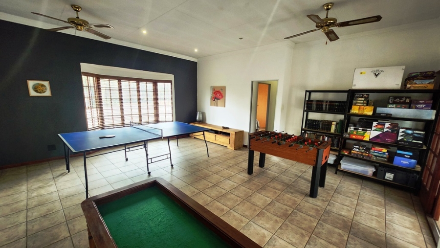4 Bedroom Property for Sale in Eldoraigne Gauteng