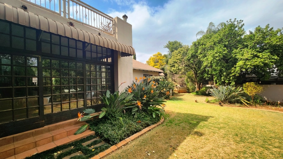 4 Bedroom Property for Sale in Eldoraigne Gauteng