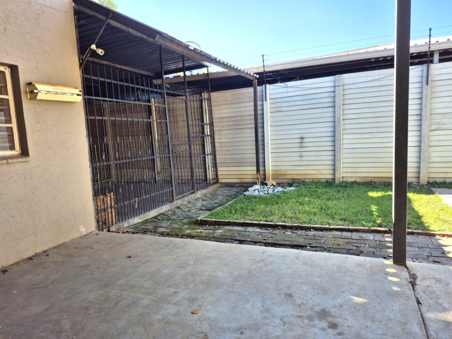 To Let 2 Bedroom Property for Rent in Eloffsdal Gauteng