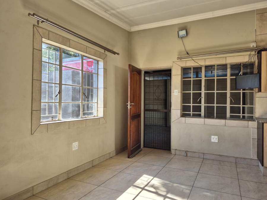 To Let 2 Bedroom Property for Rent in Eloffsdal Gauteng