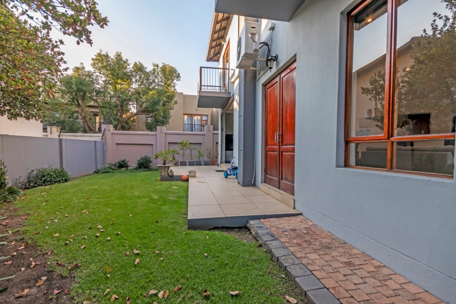 4 Bedroom Property for Sale in Woodmead Gauteng