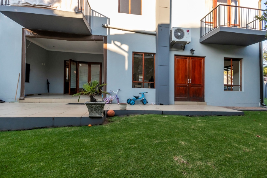 4 Bedroom Property for Sale in Woodmead Gauteng