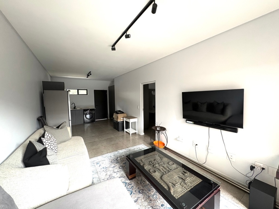 1 Bedroom Property for Sale in Hyde Park Gauteng