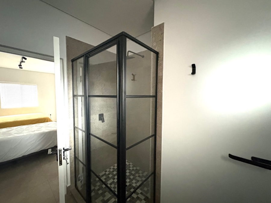 1 Bedroom Property for Sale in Hyde Park Gauteng