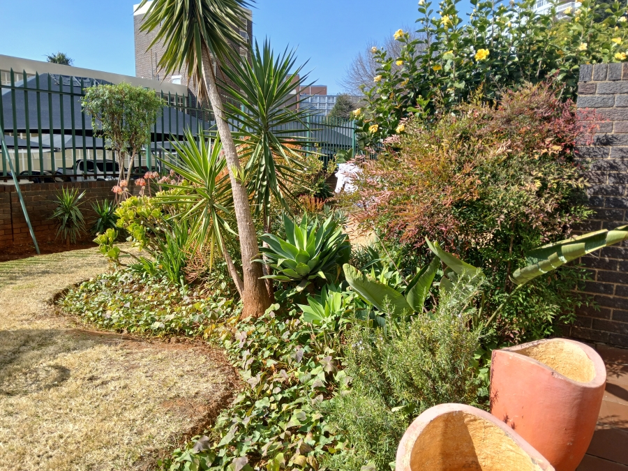 2 Bedroom Property for Sale in Bedford Gardens Gauteng