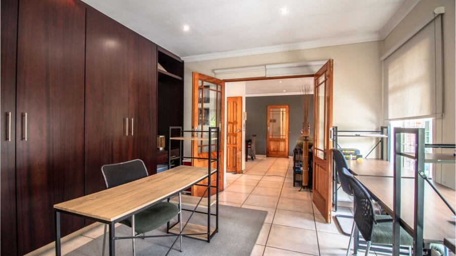 4 Bedroom Property for Sale in Marais Steyn Park Gauteng